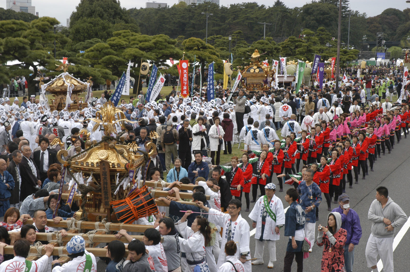 建国の日パレード